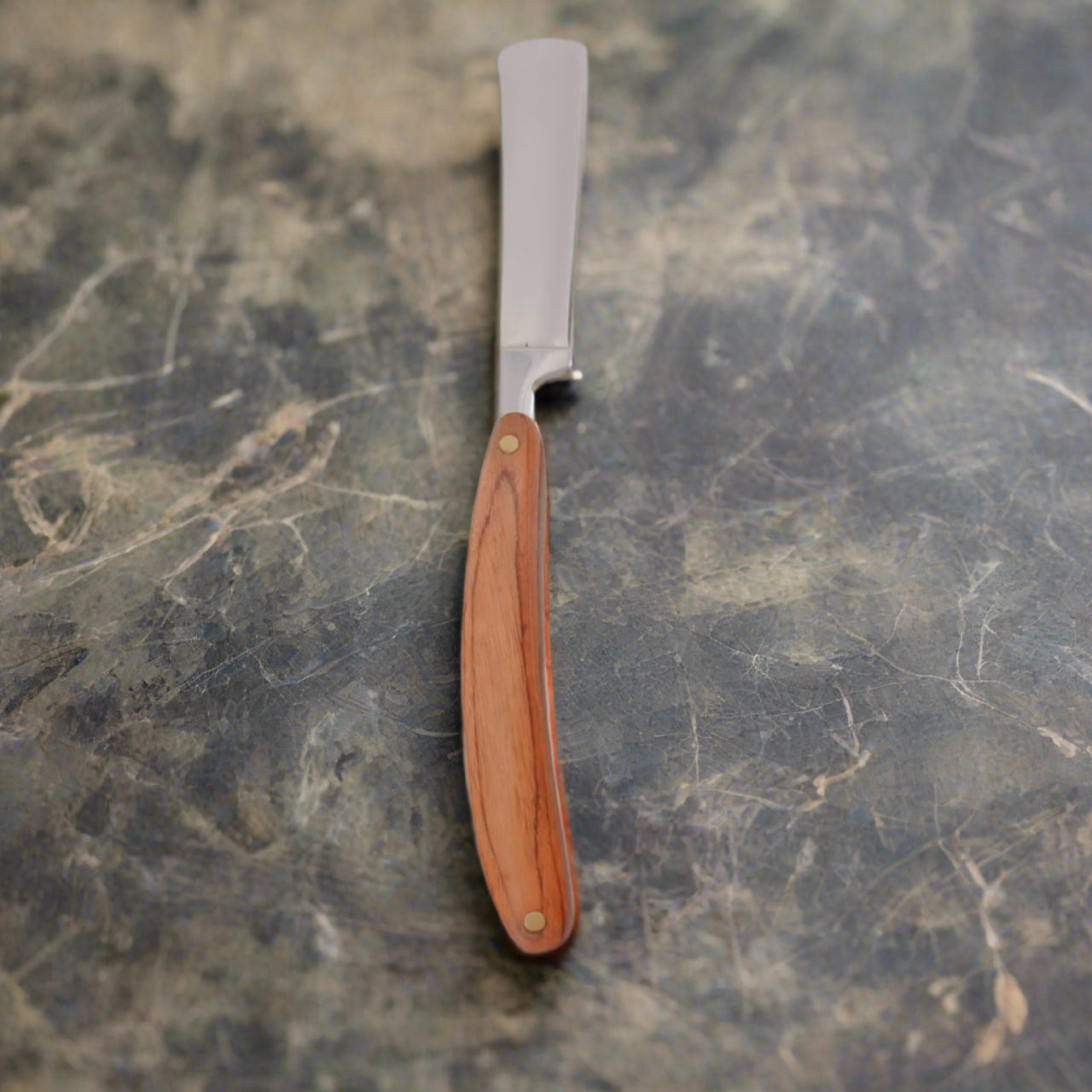 Cut Throat Razor – Lambert's Luscious Beard Oils